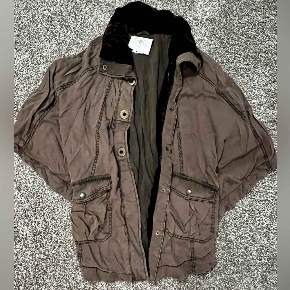 Anthropologie brown poncho. Size XS/S.